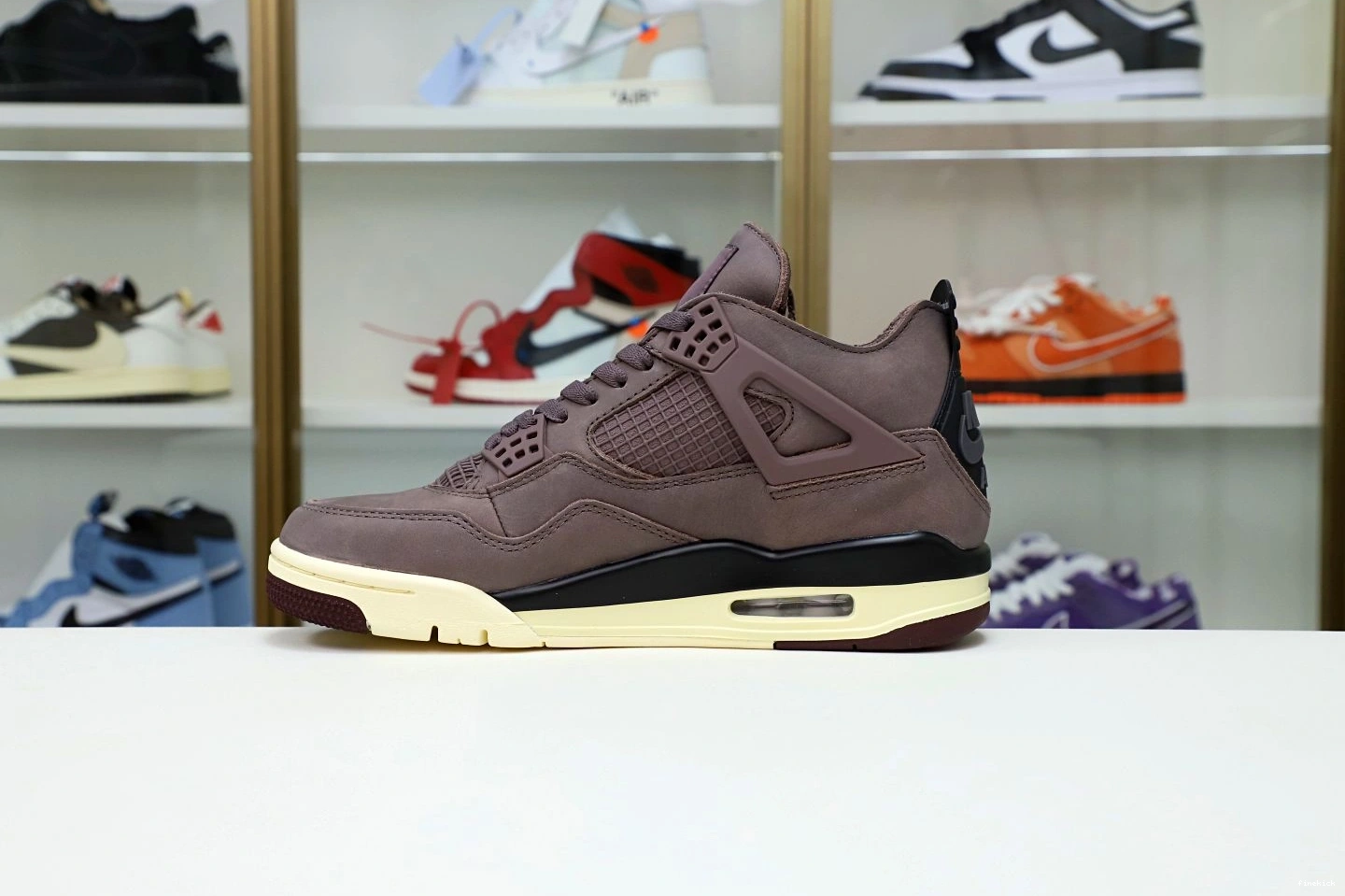 4 JORDAN AIR AM 0805